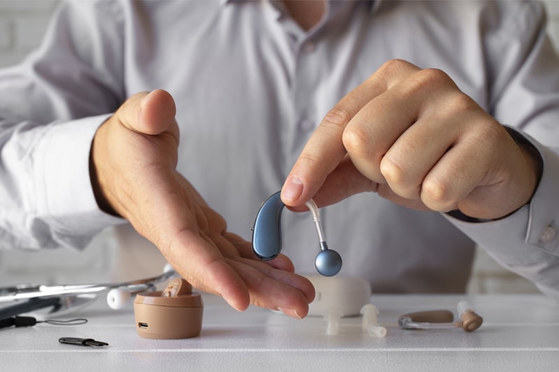 تجویز سمعک شمس