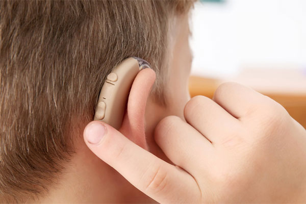 راهنمای عملی تنظیم سمعک: بهترین صدا در هر محیط شمس